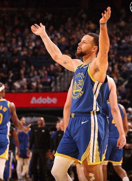 bob官网-126-113！库里巴特勒合砍59分，勇士后来居上送尼克斯2连败