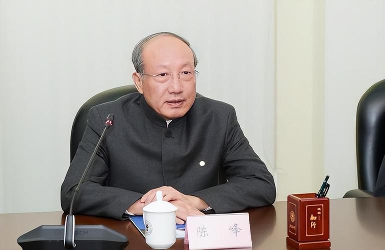 bob官网-比恒大还惨！中国第二大民企轰然倒塌，负债7500亿，创始人被带走